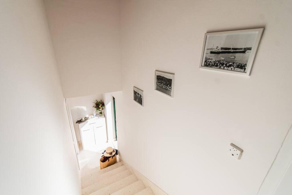 Holiday Home Marina-Renovated House In City Center Рогозниця Екстер'єр фото